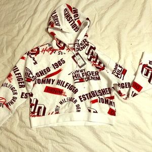 Tommy Hilfiger cropped hoodie new with tags